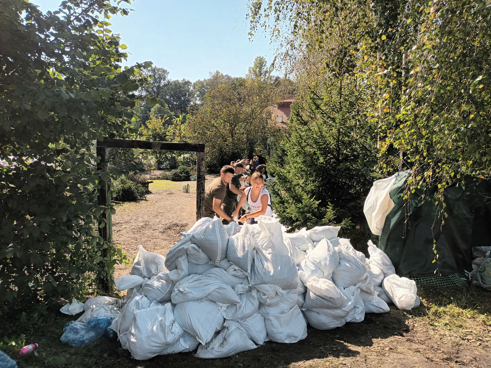 Budowa wału na posesji Alicji Kwiatkowskiej