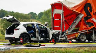 15-latek bez prawa jazdy wiózł grupę przyjaciół. Tragedia w Niemczech
