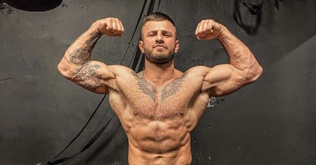 Przegrał z Pudzianowskim. Miał już kontrakt z Fame MMA!