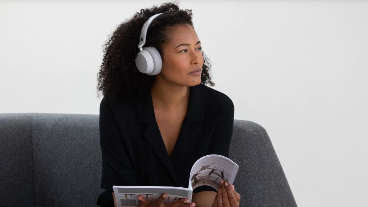 Surface Headphone to niewypał Microsoftu, ale Surface Buds mogą okazać się lepsze