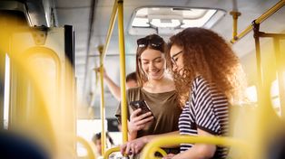 MZK Zamość z nową aplikacją dla pasażerów. Podróż autobusem zaplanujesz w smartfonie.