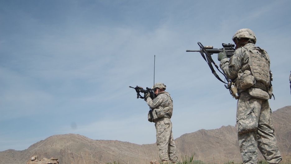 Amerykańscy żołnierze na patrolu w Afganistanie