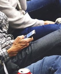 Jedzenie w pociągu zamówisz przez smartfona. Rewolucja technologiczna w PKP