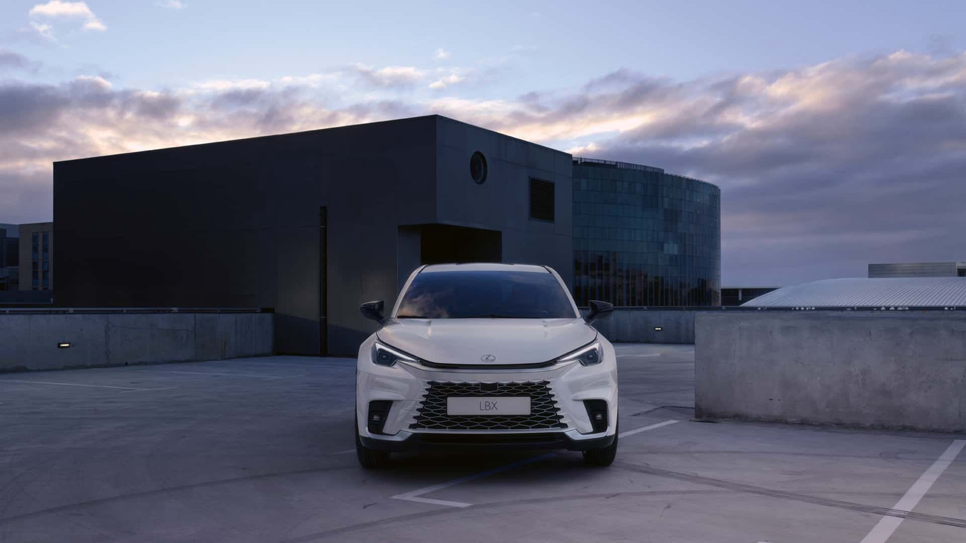 Nowy Lexus LBX