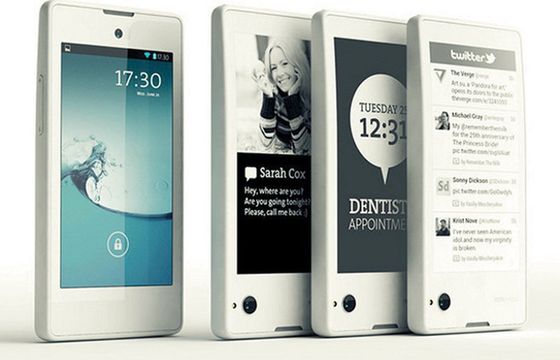 Yotaphone - rosyjski smartfon z ekranami LCD i E Ink