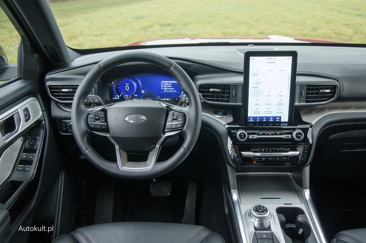 Ford Explorer vs. Toyota Highlander