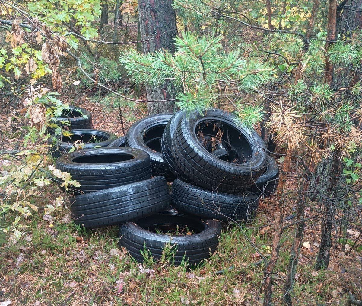 Wystawiacie odpady wielkogabarytowe? Możecie się zdziwić ilością opon, które &#34;wyrzucacie&#34;