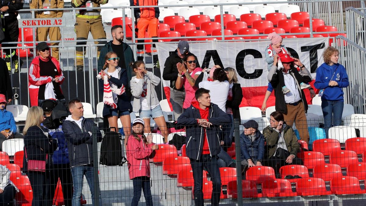 PAP/EPA / Grzegorz Momot / Na zdjęciu: kibice w Zakopanem