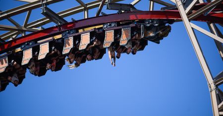 Energylandia będzie dezynfekować dronami. Największy, polski park rozrywki gotowy na otwarcie