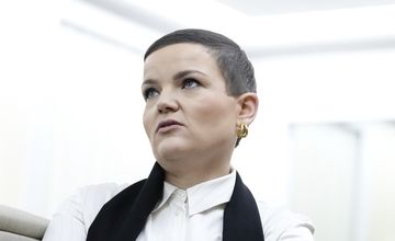 Minister kultury dostała pytanie o to, kto wykreślił zakaz prasy samorządowej. "Nie było zgody politycznej"