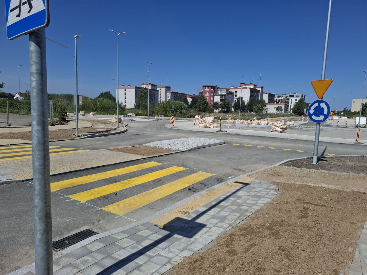 Słupsk: Spore ułatwienie dla kierowców. Można już jeździć nowym rondem na ulicy Hubalczyków