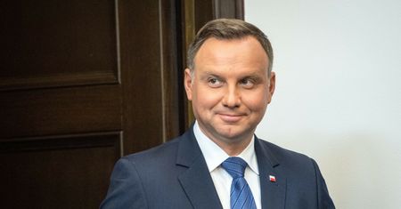 Rollercoaster z "lex Tusk". Nerwowe reakcje PiS po nagłym ruchu prezydenta Dudy