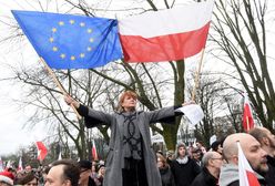 Manifestacja KOD w Warszawie. Ile osób wzięło w niej udział?