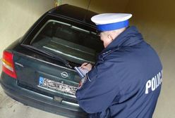 Potrącił śmiertelnie kobietę na pasach w Pięczkowie i uciekł. Przed policją ukrywał się u znajomych