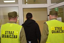 Straż Graniczna zatrzymała 51-letniego Rosjanina. Chciał wwieźć do Polski broń