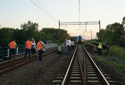 Pociąg SKM potrącił młodego mężczyznę. Nastolatek mimo reanimacji zmarł