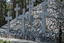 Ukraina: zniszczenia na cmentarzu w Bykowni są usuwane