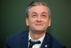 Robert Biedroń sugeruje, kto jest politykiem gejem