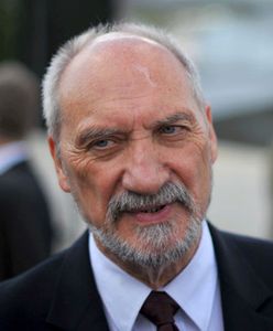 Niesiołowski: Macierewicz to zły minister. Kownacki: to najlepszy minister obrony III RP