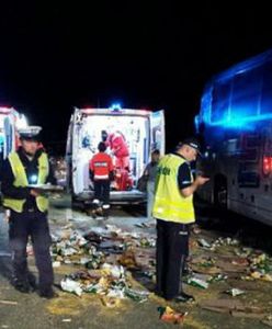 Groźny wypadek pod Piotrkowem Trybunalskim. TIR wjechał w autobus z dziećmi