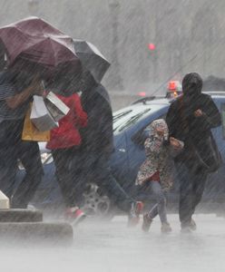 Synoptycy ostrzegają: nadciągają silne ulewy, grożą nam podtopienia
