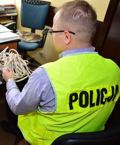 Chcieli włamać się do centrum handlowego w Koninie, wchodząc przez dach. Policjantom wyjaśniali, że... trenują wspinaczkę