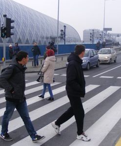 Nowe przejście dla pieszych na dworzec PKP w Poznaniu wreszcie otwarte