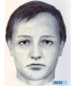 Wtargnęli do domu w Stęszewie i sterroryzowali domowników - tak wyglądał jeden z bandytów