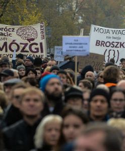 "Czarny protest" przed siedzibami instytucji UE w Brukseli