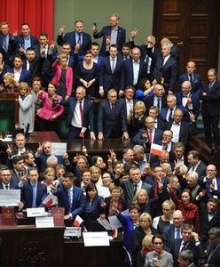 Kryzys parlamentarny. Złe wieści dla opozycji. Najnowszy sondaż TNS Polska