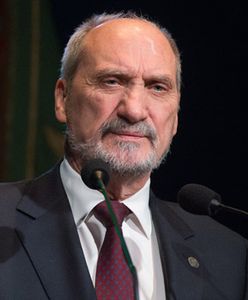 Antoni Macierewicz: Wojciech Jaruzelski i Czesław Kiszczak stracą stopnie generalskie. Użytkownicy WP wypowiedzieli się w tej sprawie