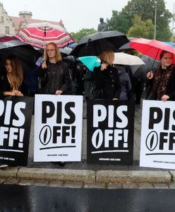 "Czarny protest" w Poznaniu. PO chce wyjaśnień ws. ataku na jego uczestników