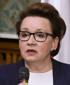 Anna Zalewska: gimnazja właściwie wygasiły się same