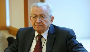 Niepodległość, czyli z motyką na słońce