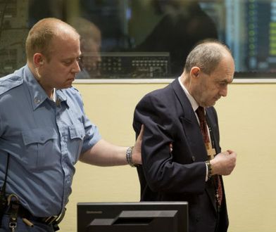 Kolejny Serb oskarżony o zbrodnie wojenne zmarł w Hadze. Kontrowersje wokół haskiego trybunału