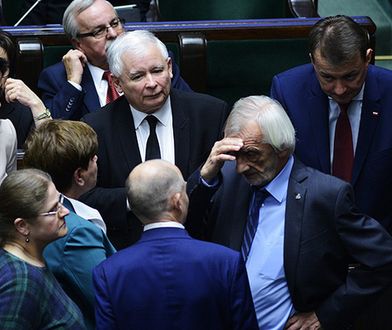 Czego chcą obrońcy demokracji? Paweł Lisicki: po nas choćby potop