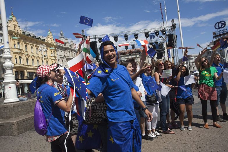 Chorwacja: Dzień po wejściu do UE korki na granicy z Serbią