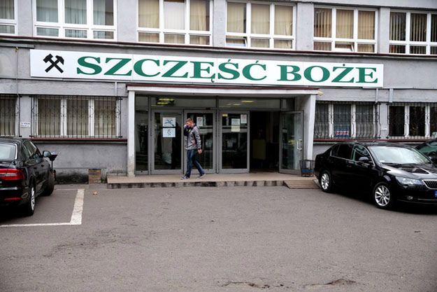 Wejście do kopalni Wujek-Ruch Śląsk w Rudzie Śląskiej