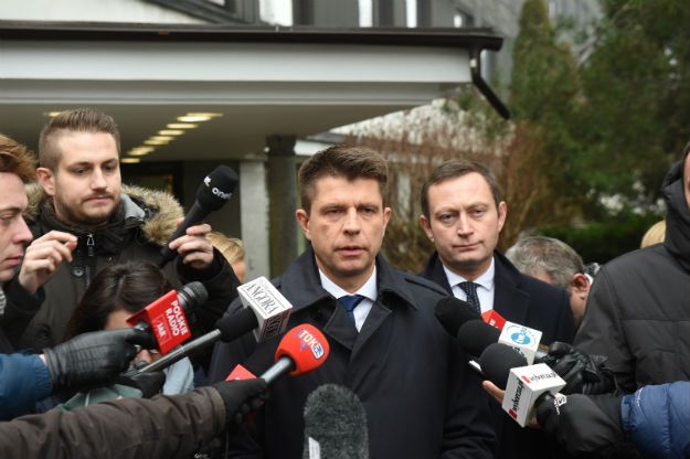 Ryszard Petru zaapelował o zwołanie Konwentu Seniorów i spotkanie szefów partii