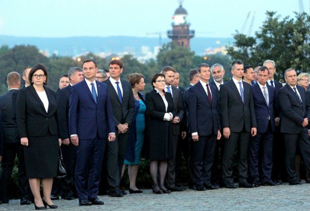 Duda i Kopacz nie podali sobie dłoni. Ekspert ujawnia, kto zawinił