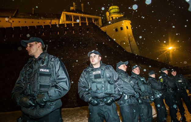 Pikieta w miesięcznicę pogrzebu Pary Prezydenckiej 18 stycznia