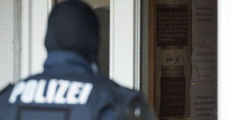 Niemcy: akcja antyterrorystyczna w pięciu landach, poszukiwany 28-letni Czeczen