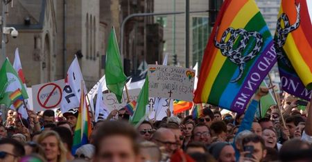 Środowisko LGBT chce zmian w Kodeksie Karnym. Scheuring-Wielgus: chcemy ochrony przed przestępstwami motywowanymi uprzedzeniami