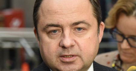 Konrad Szymański: premier Beata Szydło pokazała, że z Polską nie da się grać siłowo