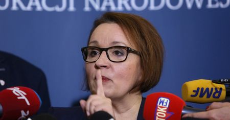 Broniarz: jedynym organizatorem poniedziałkowych pikiet jest ZNP. Nieprawdziwe i oszczercze informacje minister Zalewskiej