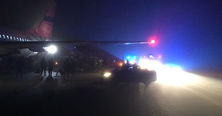 Awaryjne lądowanie samolotu lecącego do Polski
