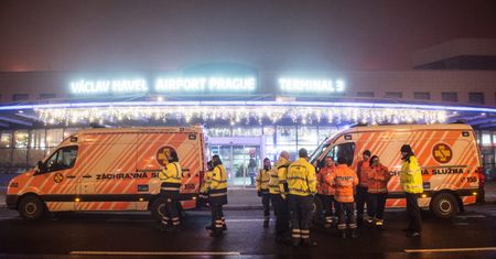 Szef MSW: sprawcą alarmu w samolocie jest Polak