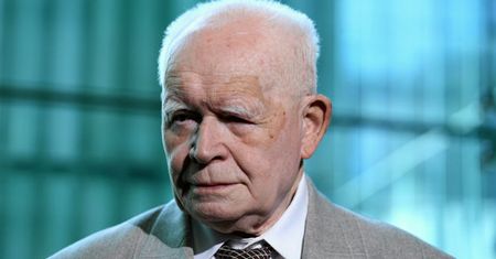 Prof. Adam Strzembosz: prezydent Andrzej Duda nie ma tytułu moralnego, by oskarżać kogoś o złamanie konstytucji