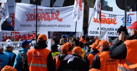 "Solidarność" jednak zorganizuje manifestację w Warszawie? Rzecznik "S": zobaczymy, co będzie działo się na posiedzeniu Sejmu