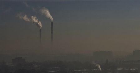 Łódź walczy ze smogiem. Od 10 stycznia obowiązuje zakaz grillowania na balkonach i tarasach